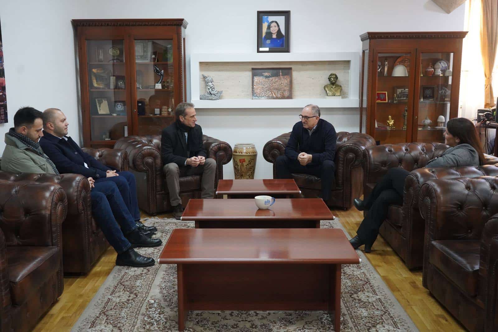 Gradonačelnik Totaj potpisao je sporazum o saradnji sa GIZ Kosova i Makerspace Innovation Center Prizren