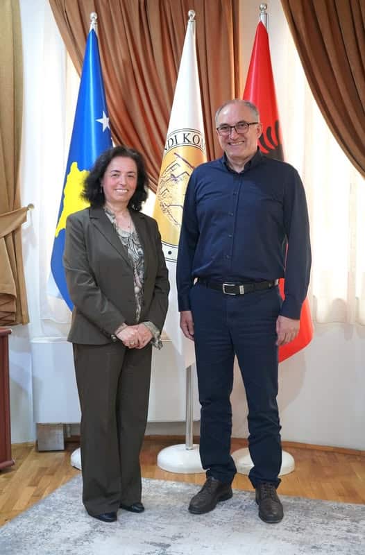 Kryetari Totaj emëroi Špresa Muratin drejtoreshë të Drejtorisë së Punës dhe Mirëqenies Sociale