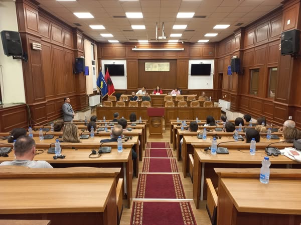 Kryesuesja e Kuvendit të Komunës së Prizrenit, Antigona Bytyqi ka pritur në tzakim një delegacion ndërkombëtar nga UNDP-ja